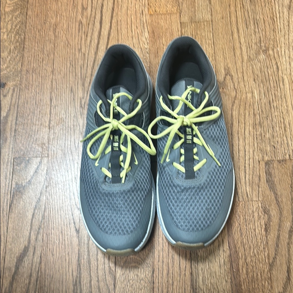 Nike Men’s Sneakers Size 13